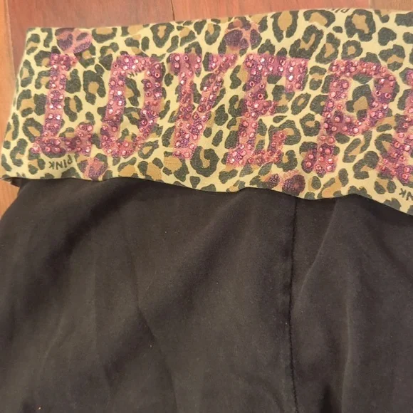 Victoria's Secret Pink Women's Black Leopard Print Waistband Capri Workout Pants - Picture 4 of 5